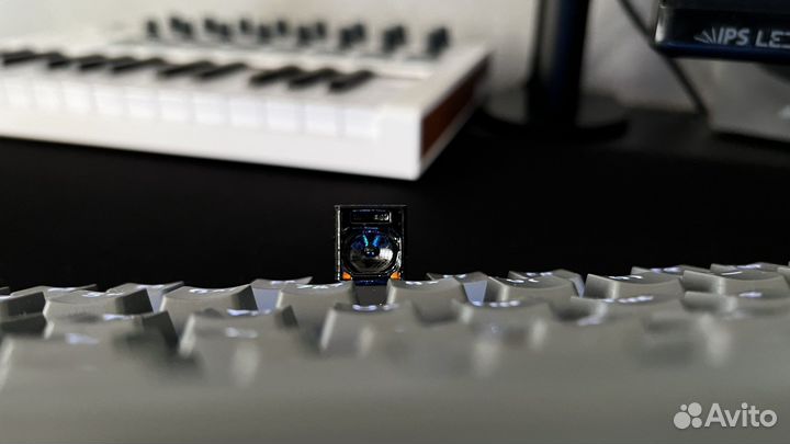 Кастомные кейкапы с динамиком keycap