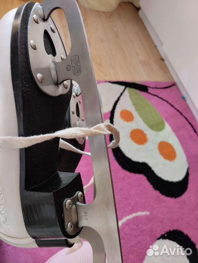 Коньки фигурные 32 размер