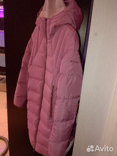 Удлиненная куртка на пуху