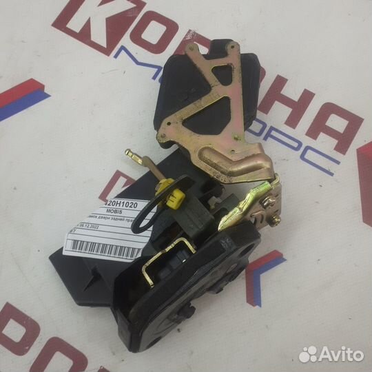 Замок двери задней правой hyundai terracan