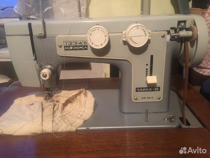 Швейная машинка Чайка 3