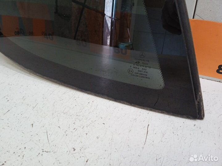 Стекло глухое зад. левое Mercedes-Benz M-Class