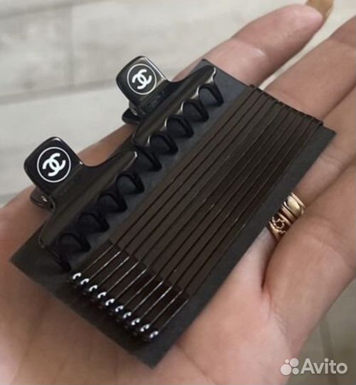 Набор заколок Chanel