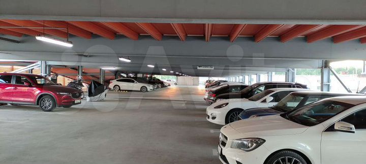 Машиноместо, 12 м²