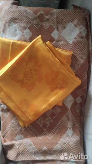 Шторы, Покрывало