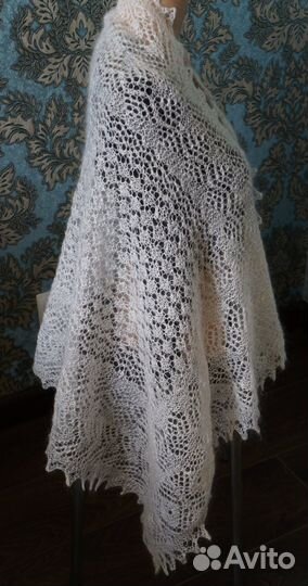 Пуховый палантин