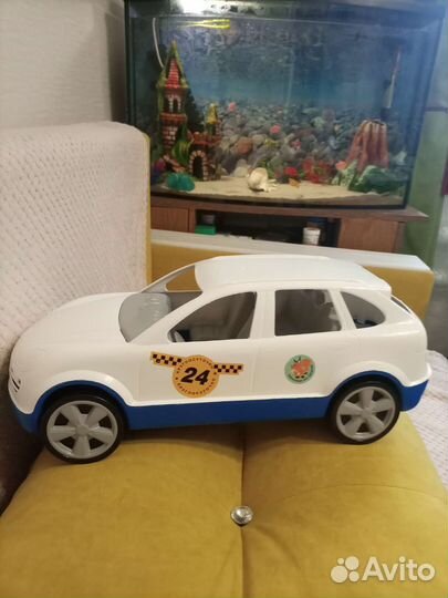 Машинка игрушка