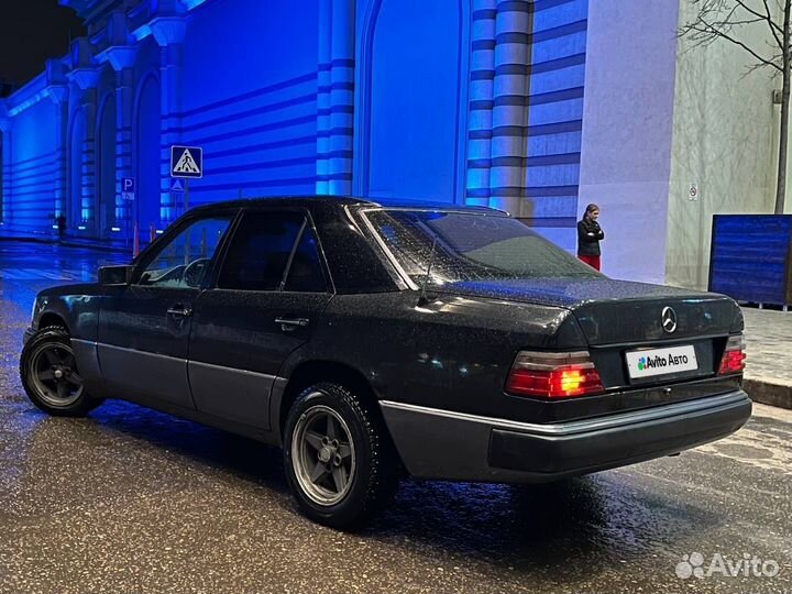 Mercedes-Benz W124 2.3 МТ, 1989, 220 000 км