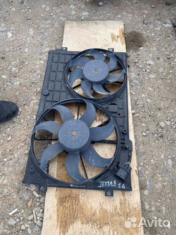 Диффузор радиаторов в сборе Volkswagen Jetta 5