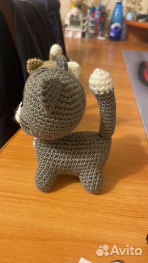 Подарки на 8 марта - милые вязаные котята