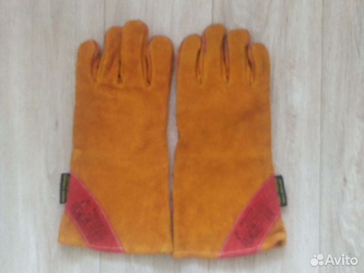 Перчатки цена за 1шт