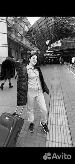 Спортивный костюм женский