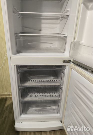 Холодильник бу lg