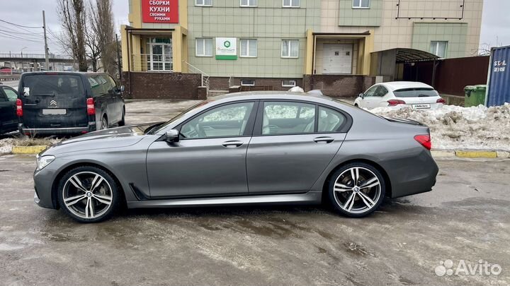 BMW 7 серия 3.0 AT, 2017, 258 730 км