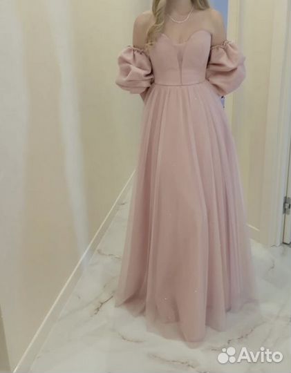 Платье женское