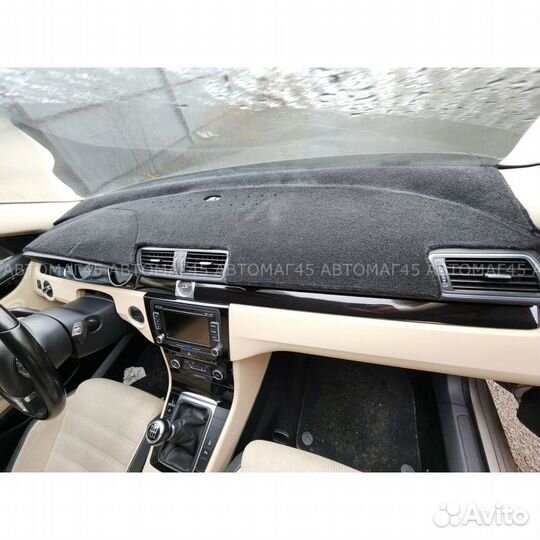 Накидка на панель Volkswagen Passat B6 2005-2010г