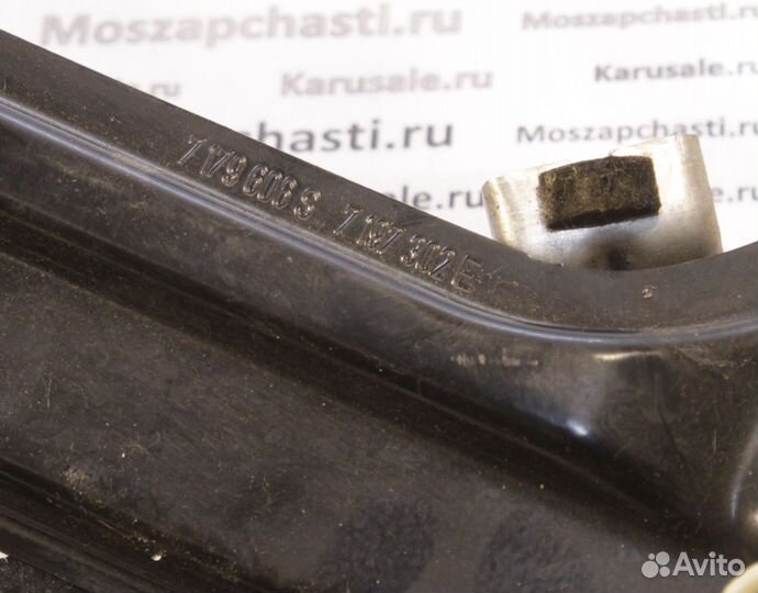 Стеклоподъемник правый передний с мотор Е70 Е71 Х6