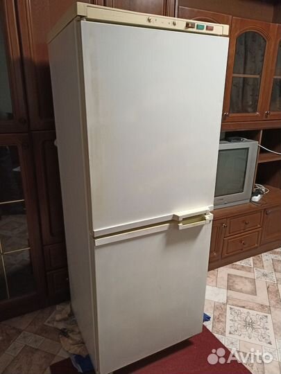 Холодильник бу