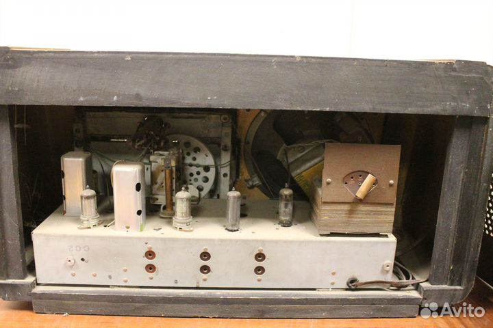 Ламповый приёмник Sonora Excellence 432 69