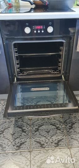 Духовой шкаф