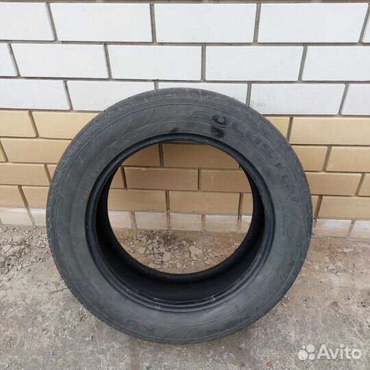 Kumho Cargo Mate 874 225/60 R17