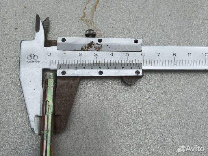 Анкерный болт