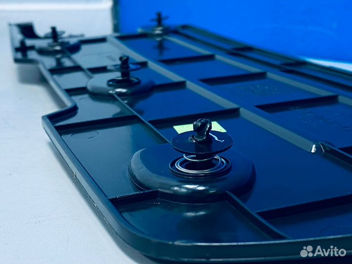 Заглушка рамки фары Volvo FMX 2 левая