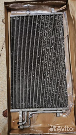 Радиатор кондиционера Ford C Max 2005