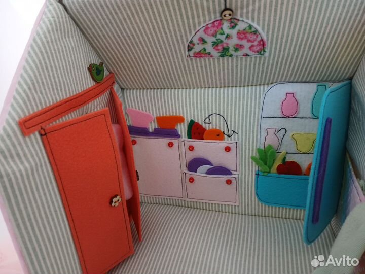 Кукольный домик