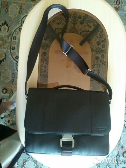 Абсолютно новый мужской кожаный портфель бизнес кл