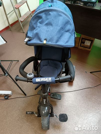 Детский велосипед с родительской ручкой