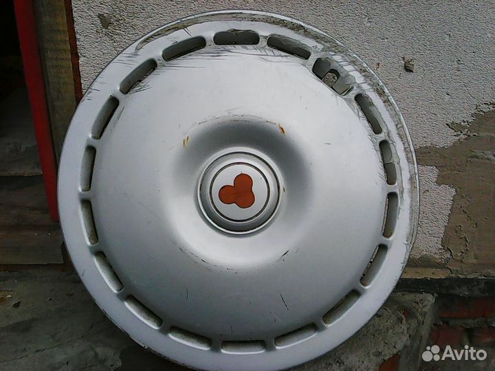 Колпаки разные 7 шт