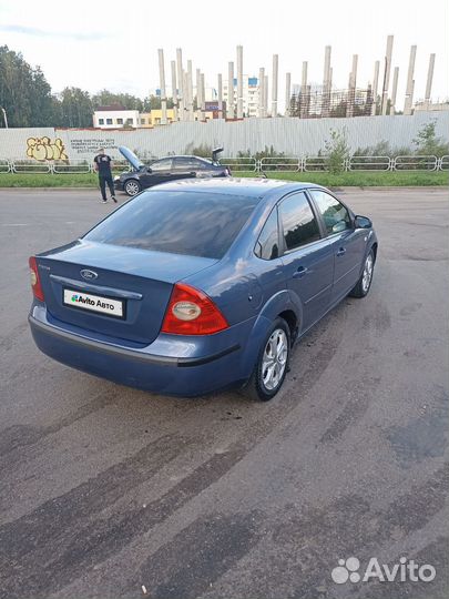 Ford Focus 1.8 МТ, 2006, 300 000 км