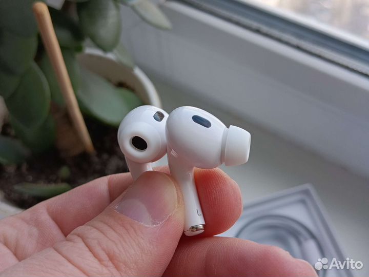 Беспроводные наушники airpods pro (2 поколение)