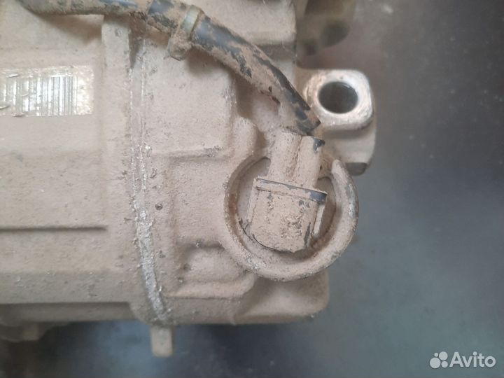 Компрессор кондиционераавтомобильный бу