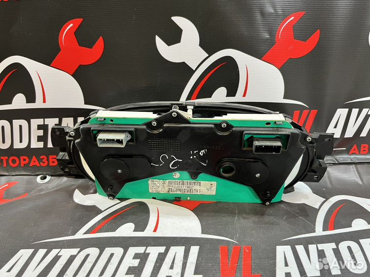 Приборная панель Renault logan 1