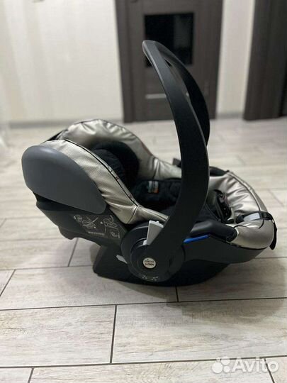 Автолюлька mima izi Go