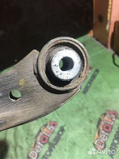 Рычаг задний левый Honda Civic 8