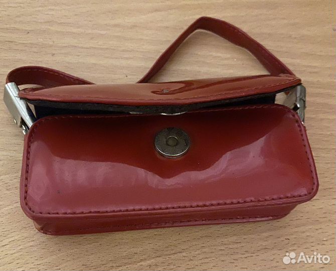 Чехлы на телефон, фотоаппарат