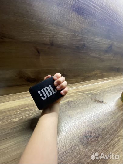 Колонка новую JBL GO 2