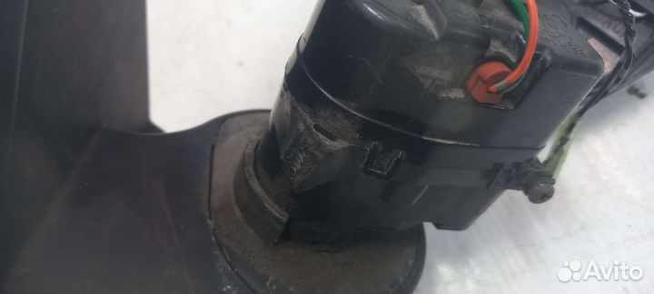 Зеркало левое Mitsubishi Pajero Sport2