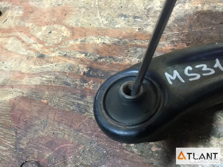 Рычаг передний правый mazda flair