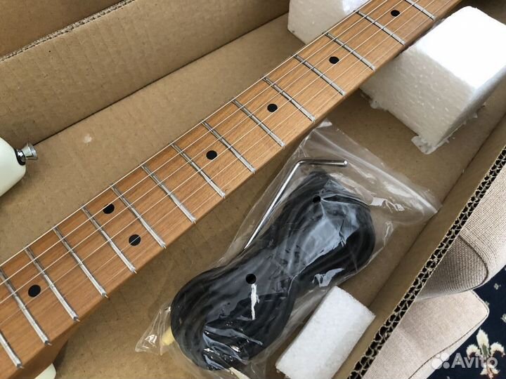 Электрогитара Jet JS-300 OW SSS