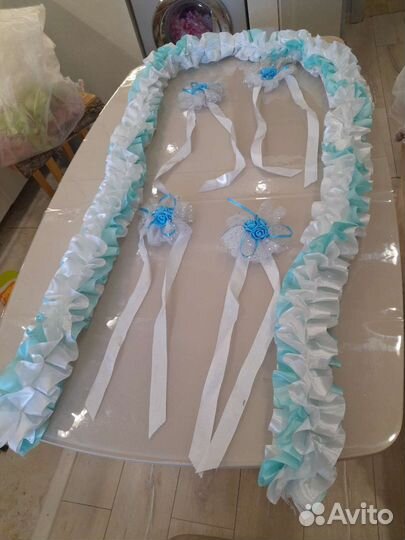 Свадебные украшения на машину