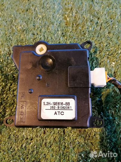 Сервопривод печки 1L2H-19E616-BB Lincoln Navigator