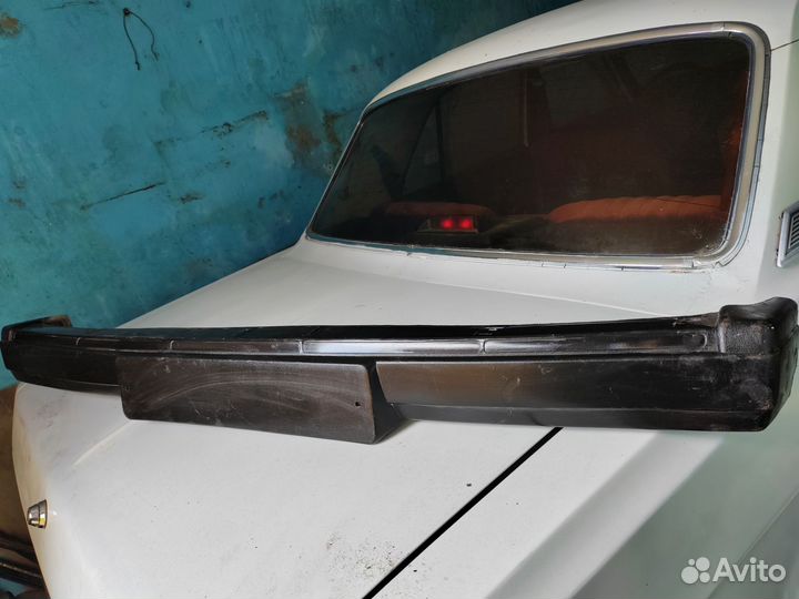 Передний бампер Ваз-2107