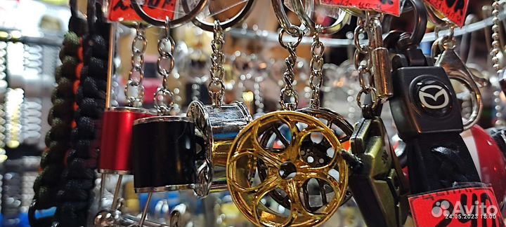 Брелок новый описание внизу разные