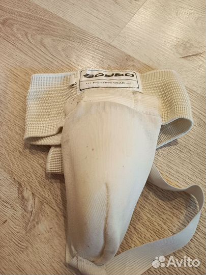 Боксерские перчатки