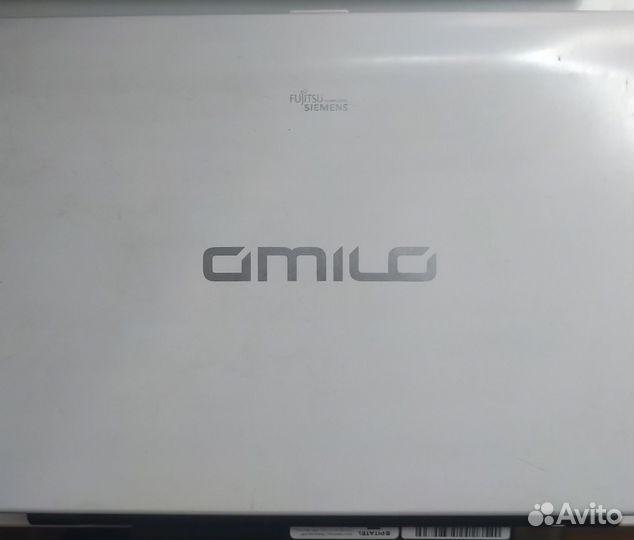 Ноутбук Fujitsu-Siemens Amilo Mini Ui 3520
