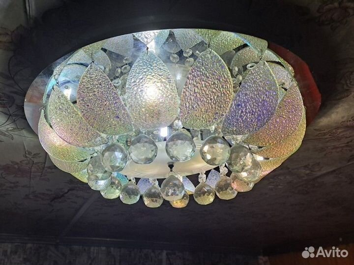 Люстра потолочная